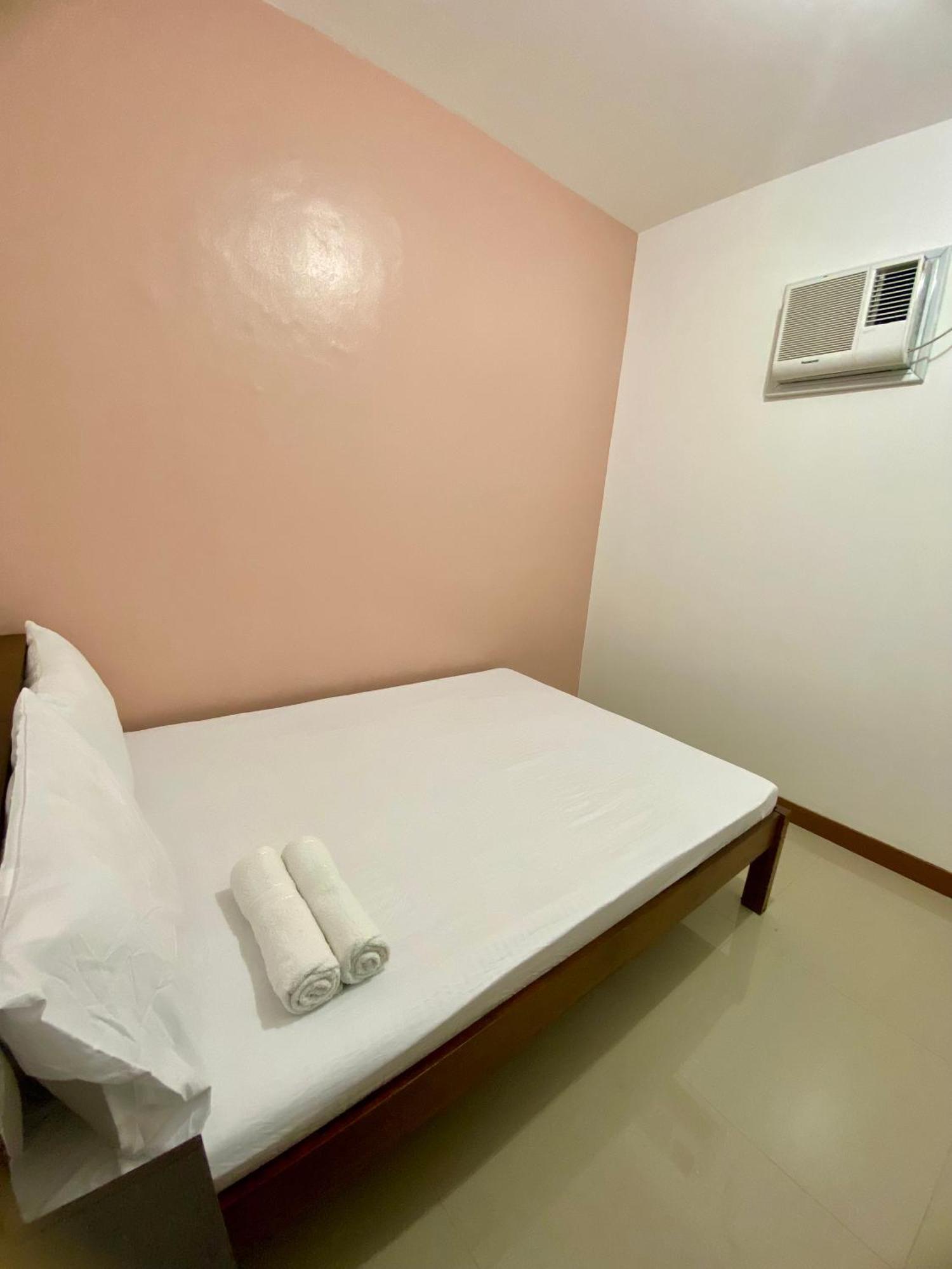 Mybed Dormitory Cebu ภายนอก รูปภาพ